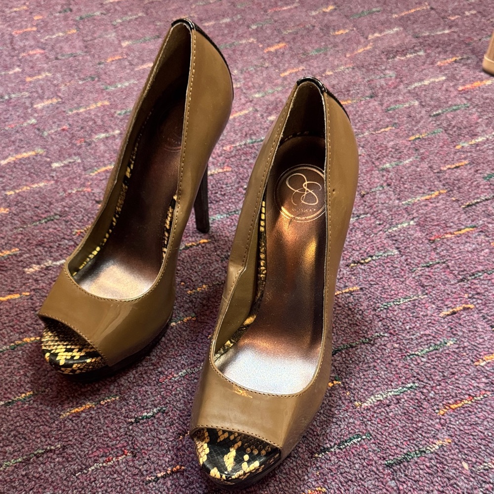 Jessica Simpson Tan Peep-Toe Heels